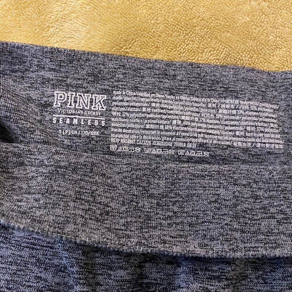 VICTORIA'S SECRET PINK Seamless Workout Leggings - Picture 4 of 4